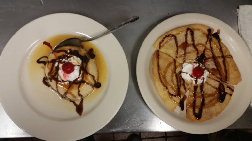 El Rancho | restaurant | 119 N Main St, Stuart, VA 24171, USA | 2766948555 OR +1 276-694-8555