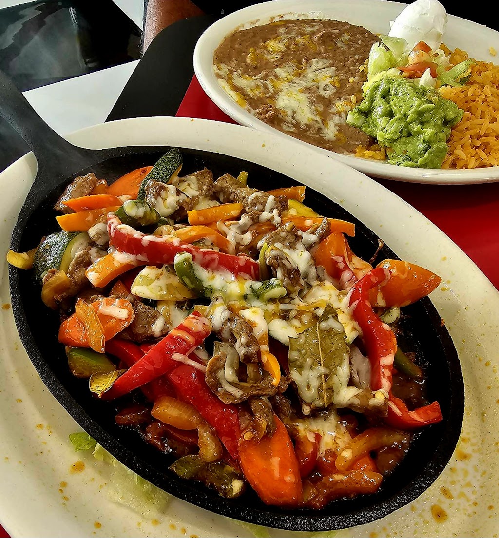 Pancho’s Kitchen | restaurant | 27141 Base Line St, Highland, CA 92346, USA | 9099071112 OR +1 909-907-1112