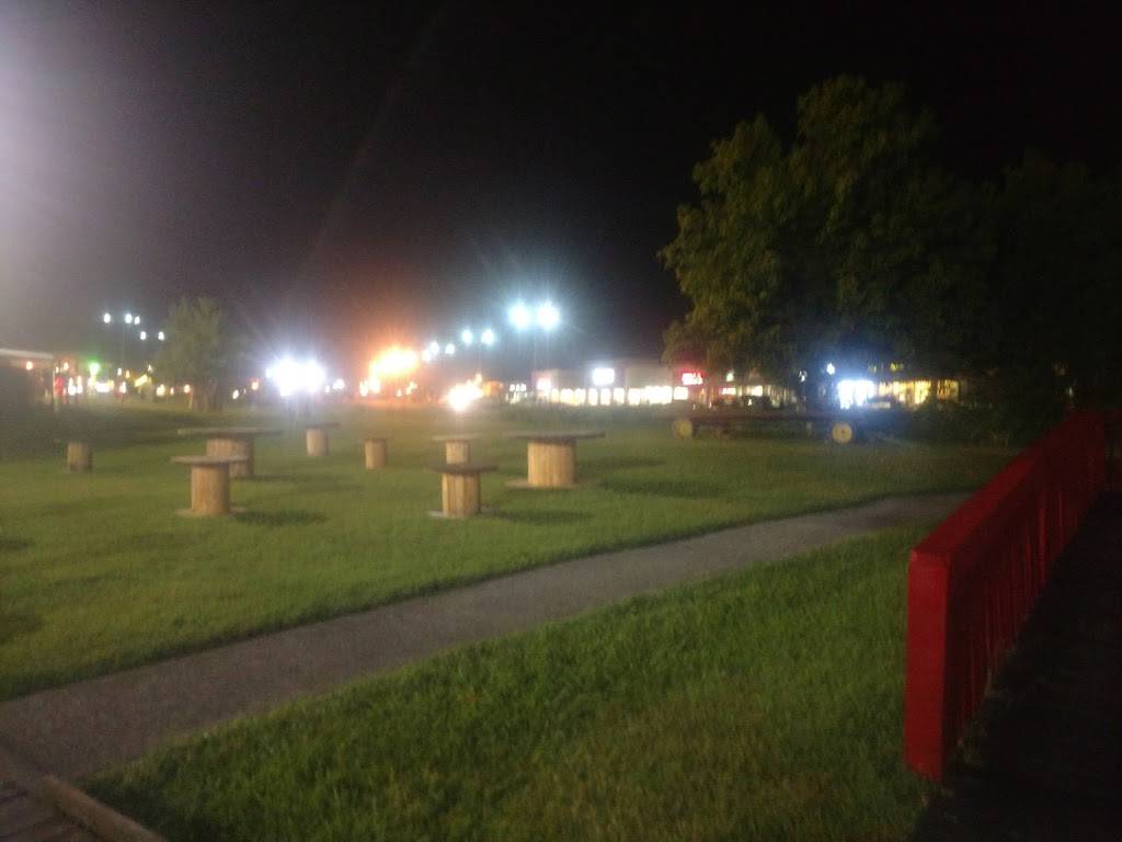 Barley Station BBQ | restaurant | 140 S Kilby St, Sevierville, TN 37862, USA | 8653651790 OR +1 865-365-1790