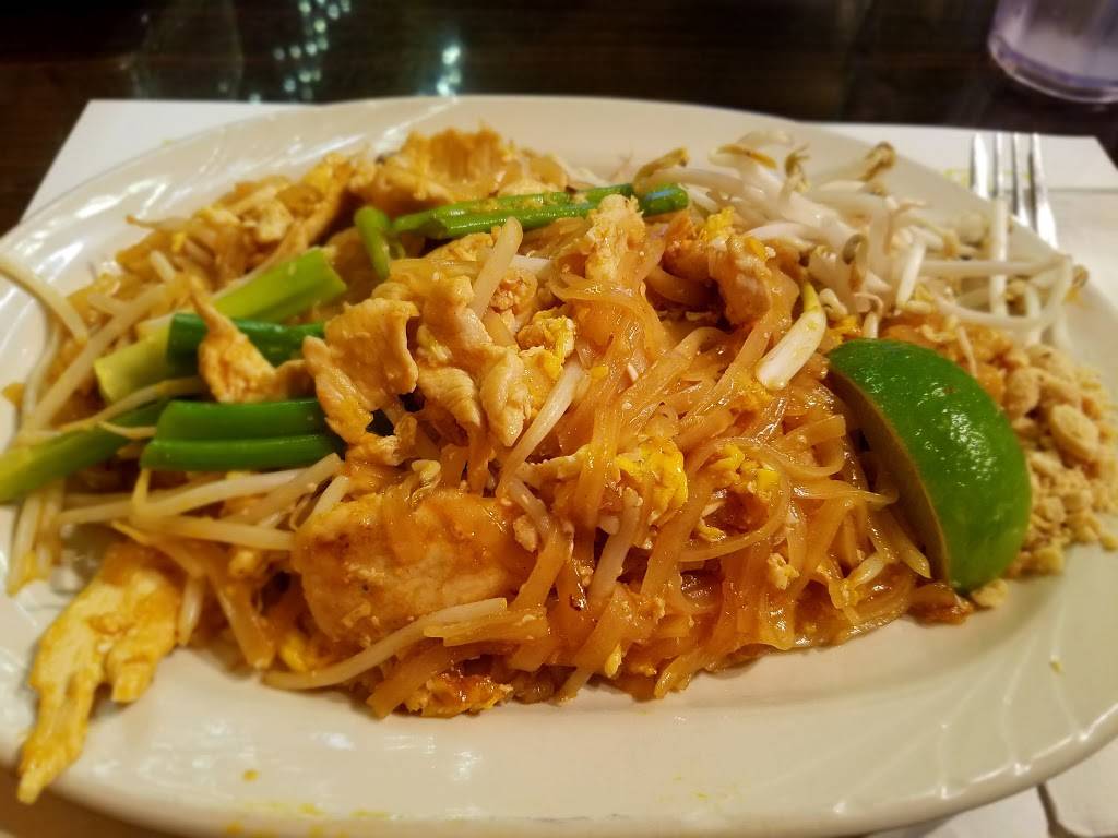 Thai Village | restaurant | 4618 Mission Blvd, San Diego, CA 92109, USA | 8582704991 OR +1 858-270-4991