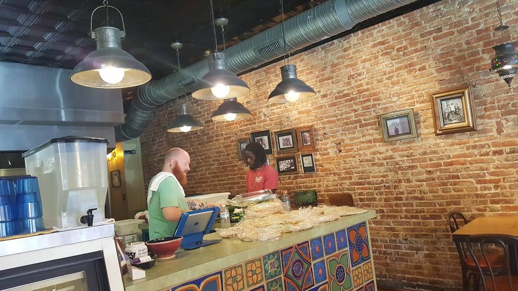 Babas Mediterranean Kitchen | restaurant | 745 E Fort Ave, Baltimore, MD 21230, USA | 4107277482 OR +1 410-727-7482