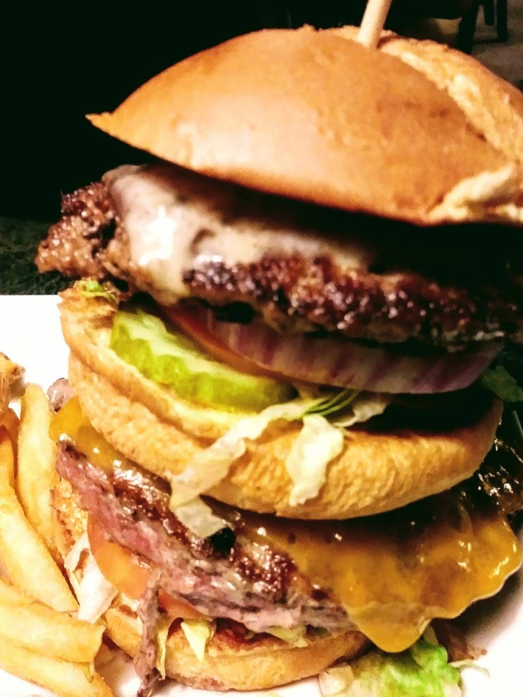 Ruby Tuesday | restaurant | 4411 New Bern Ave, Raleigh, NC 27610, USA | 9192551801 OR +1 919-255-1801