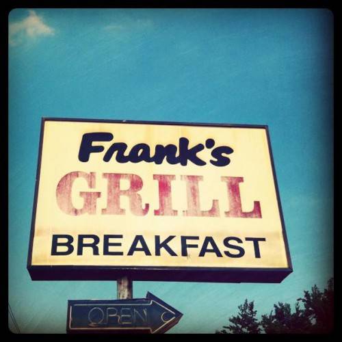 Franks Grill | restaurant | 4702 Telephone Rd, Houston, TX 77087, USA | 7136493296 OR +1 713-649-3296
