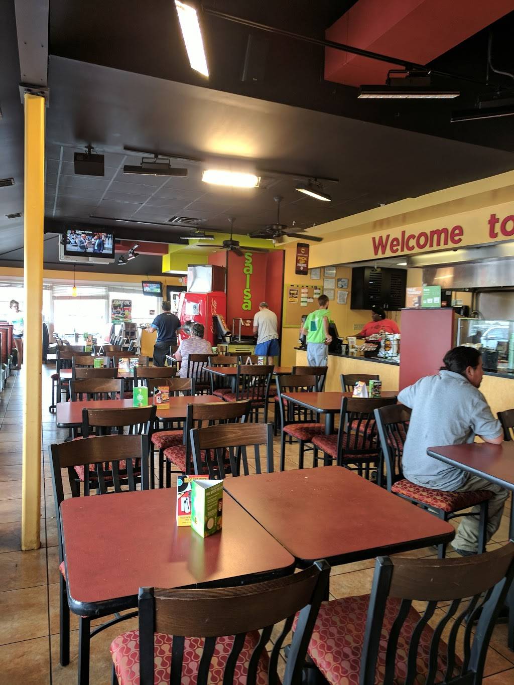 Moes Southwest Grill | restaurant | 7801 Abercorn St, Savannah, GA 31406, USA | 9123036688 OR +1 912-303-6688