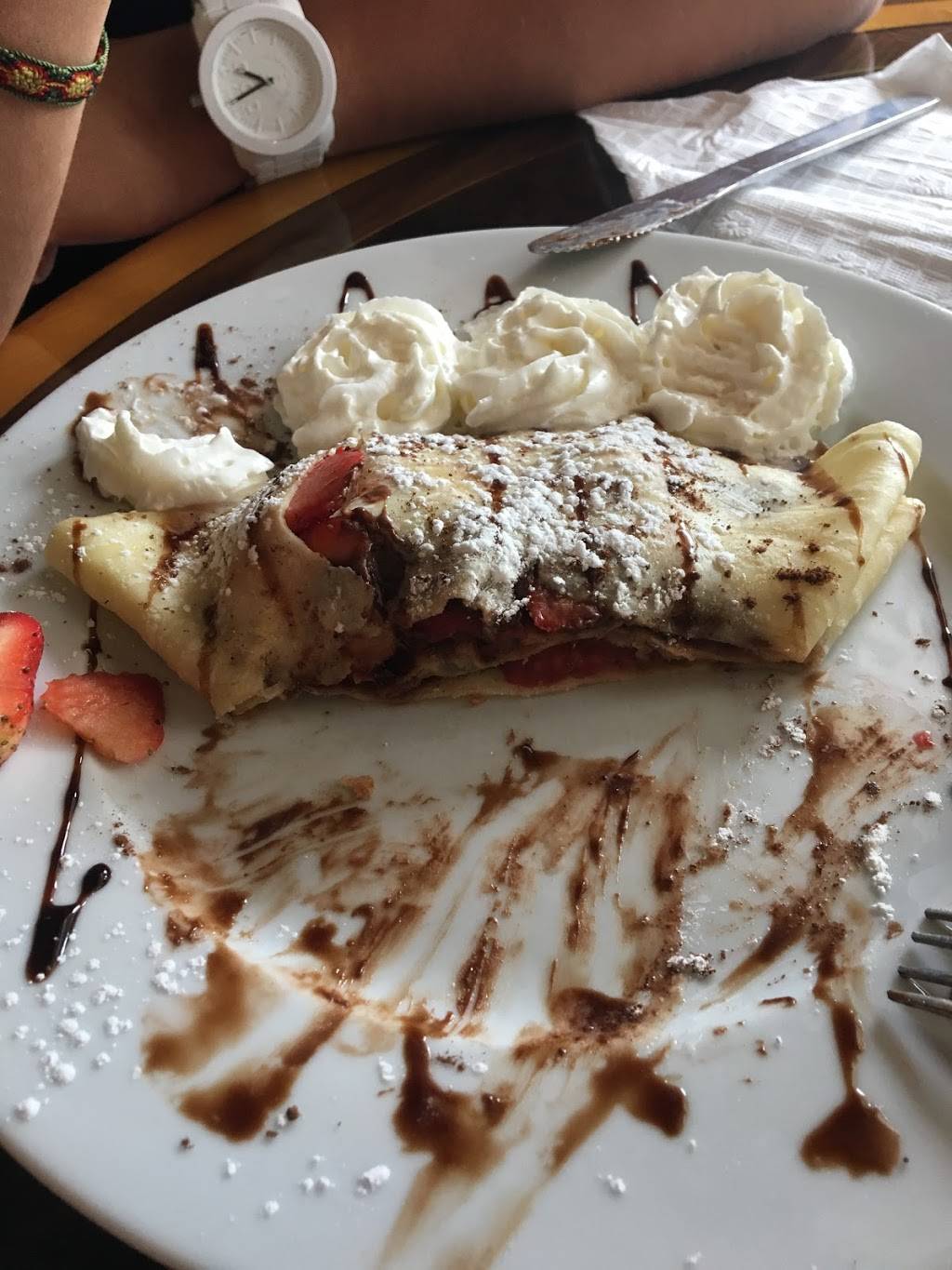 Le Cafe De Paris | cafe | 5170 Dr Phillips Blvd, Orlando, FL 32819, USA | 4072932326 OR +1 407-293-2326