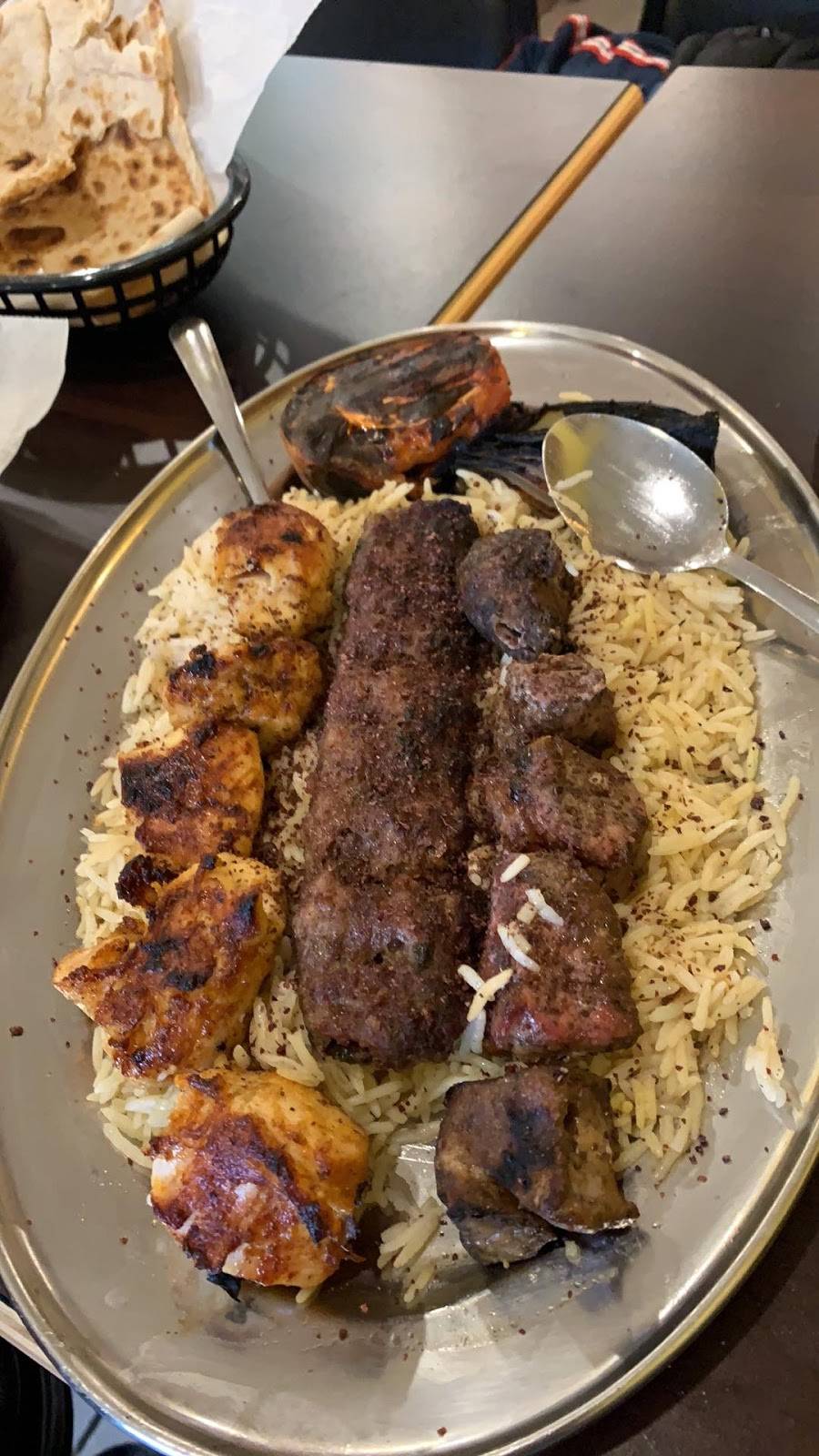 Mix Grill & Wings Halal | restaurant | 5713 Gravois Ave, St. Louis, MO 63116, USA | 3143008331 OR +1 314-300-8331