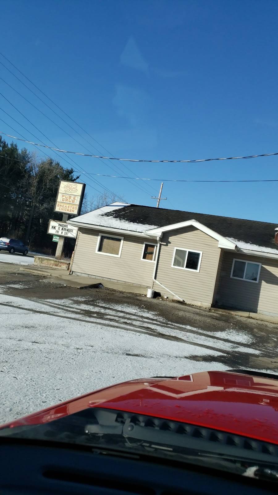 Horse Shoe Lounge | restaurant | 10100 W Grand River Rd, Fowlerville, MI 48836, USA | 5172239886 OR +1 517-223-9886