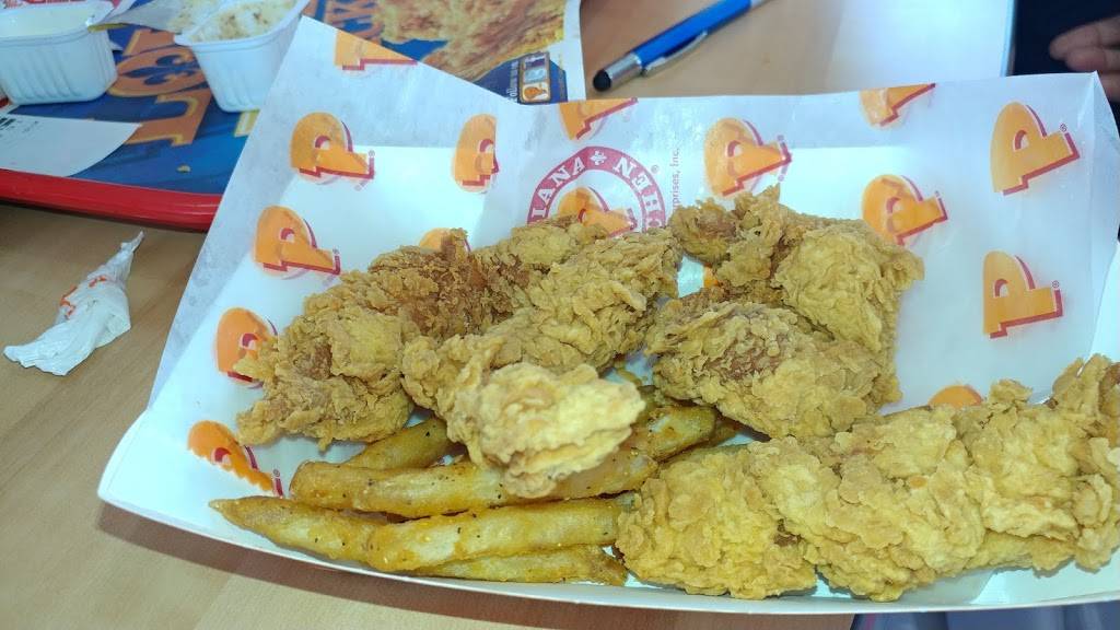 Popeyes Louisiana Kitchen | restaurant | 832 Ann St, Montgomery, AL 36107, USA | 3342692096 OR +1 334-269-2096