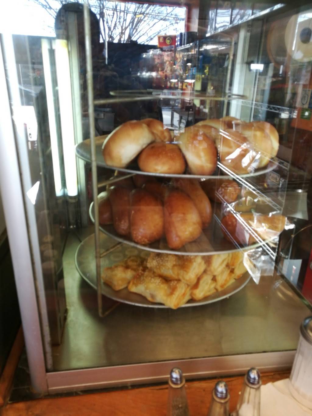 Papas Halal Chicken & Grill | restaurant | 1787 Forest Ave, Staten Island, NY 10303, USA | 7187272201 OR +1 718-727-2201