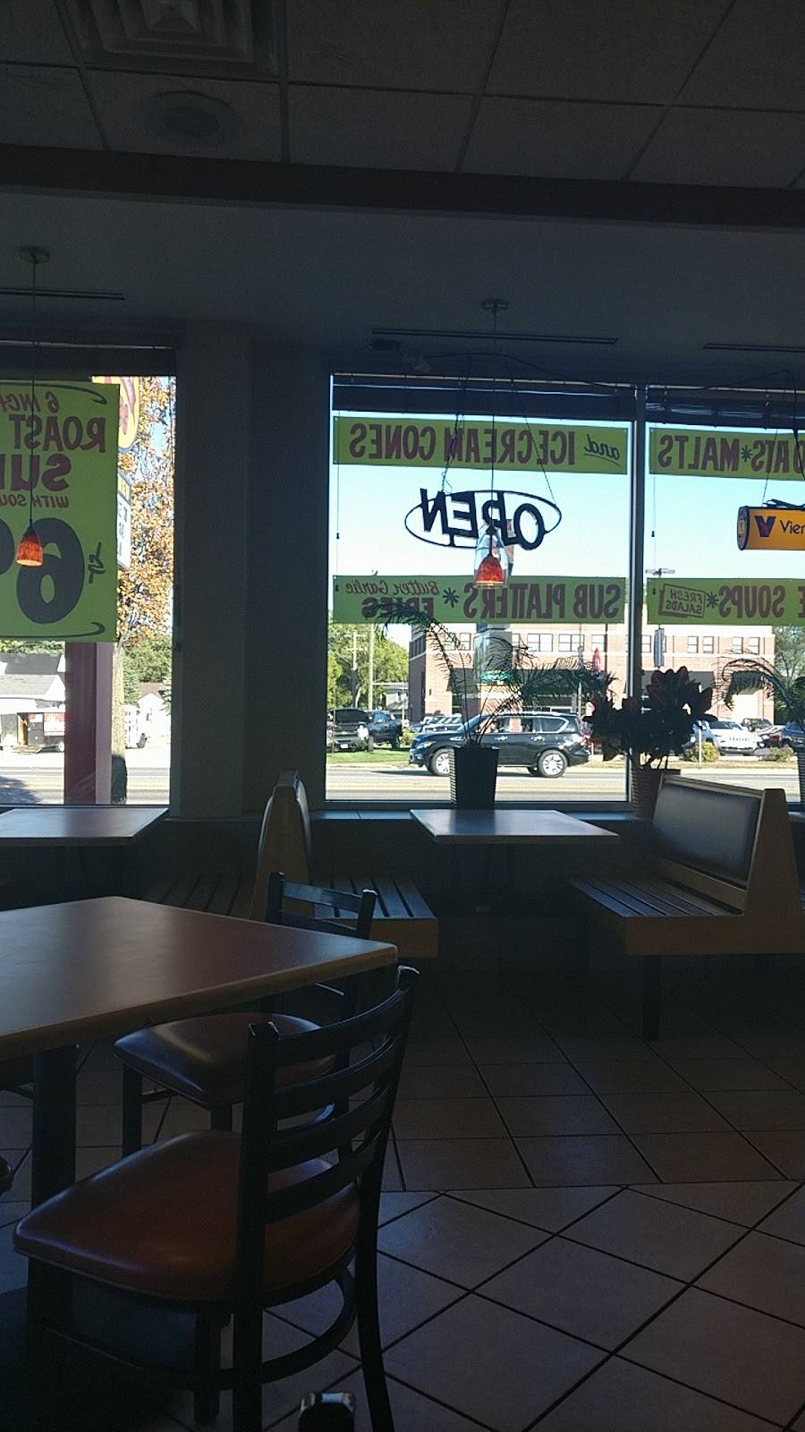 Windy City Subs | meal takeaway | 11208 S Harlem Ave, Worth, IL 60482, USA | 7083619644 OR +1 708-361-9644