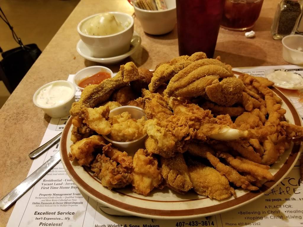 The Catfish Place | restaurant | 2324 13th St, St Cloud, FL 34769, USA | 4078925771 OR +1 407-892-5771