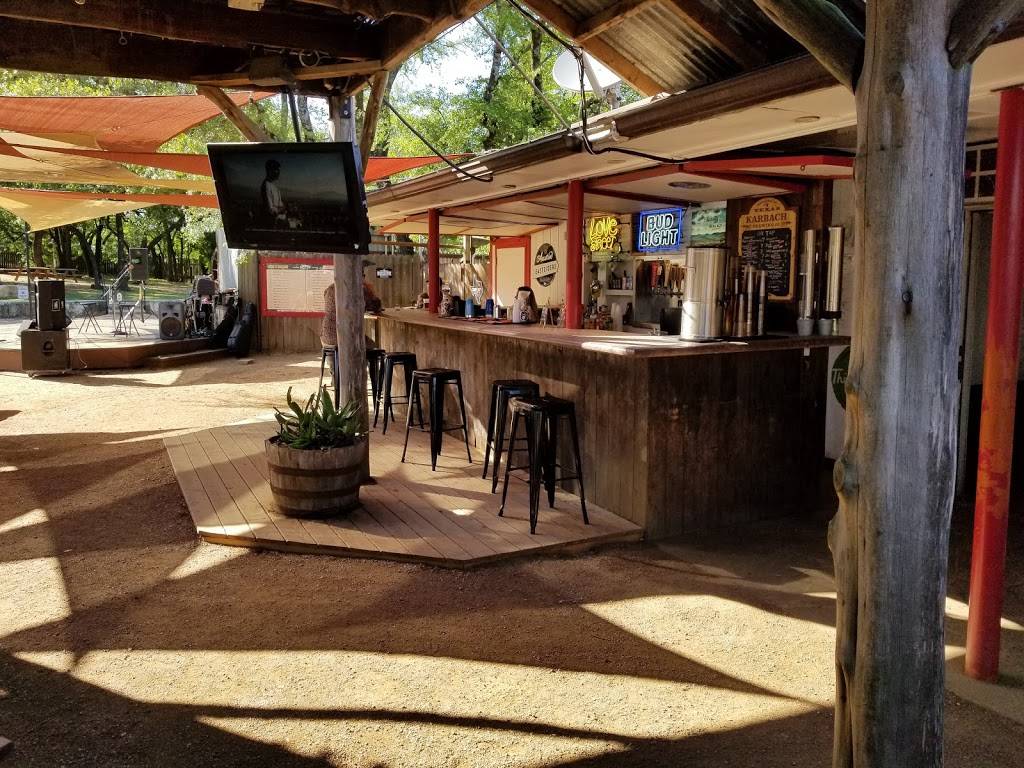 Do-Rite BBQ at Graceland | restaurant | 8600 290 West, Austin, TX 78736, USA | 5127929778 OR +1 512-792-9778