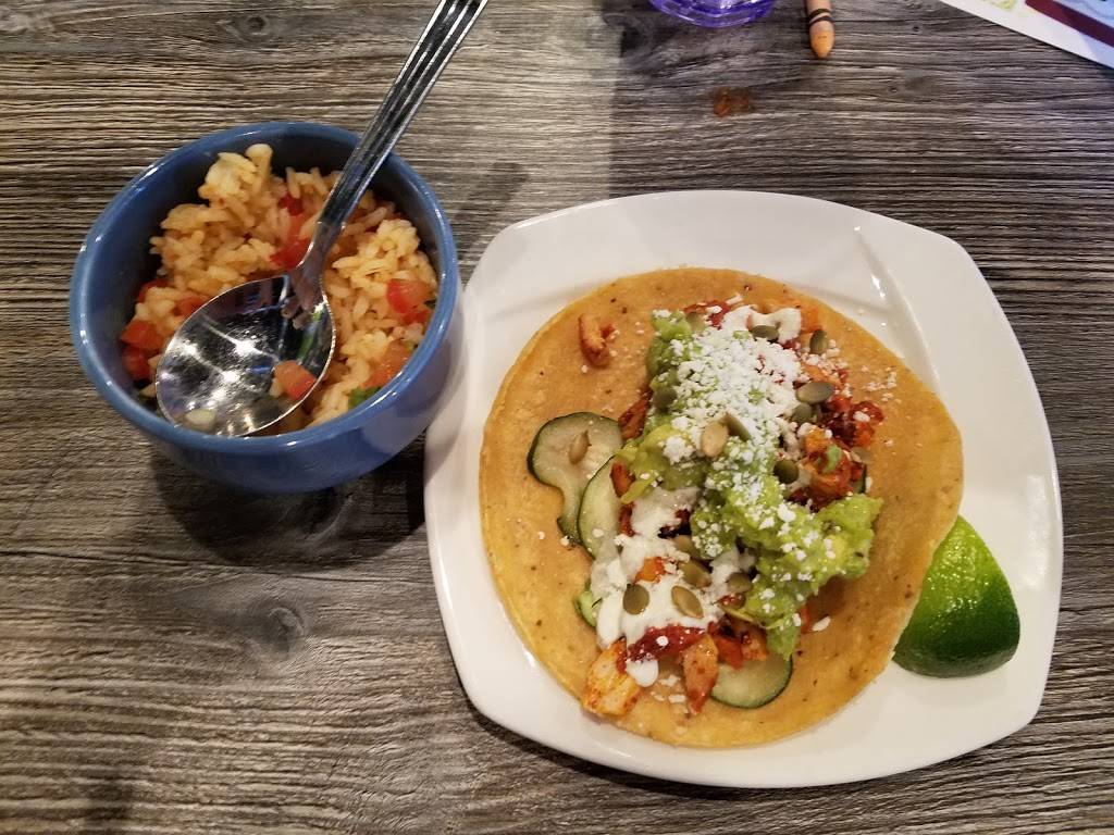 Pescado Borracho | restaurant | 2540 S Val Vista Dr # 104, Gilbert, AZ 85295, USA | 4808572793 OR +1 480-857-2793