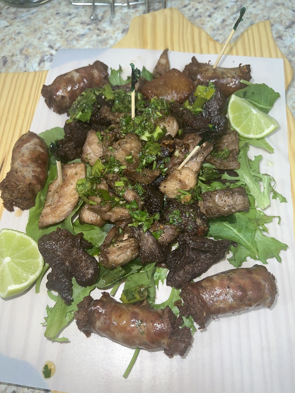 Valentina La fritura Restaurant | restaurant | 590 Dexter St, Central Falls, RI 02863, USA | 4012051988 OR +1 401-205-1988