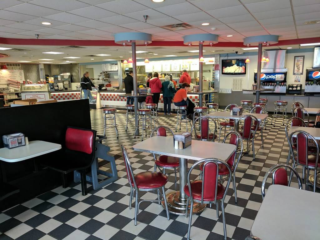 Tom Wahls Bushnells Basin | restaurant | 643 Pittsford Victor Rd, Pittsford, NY 14534, USA | 5855864920 OR +1 585-586-4920