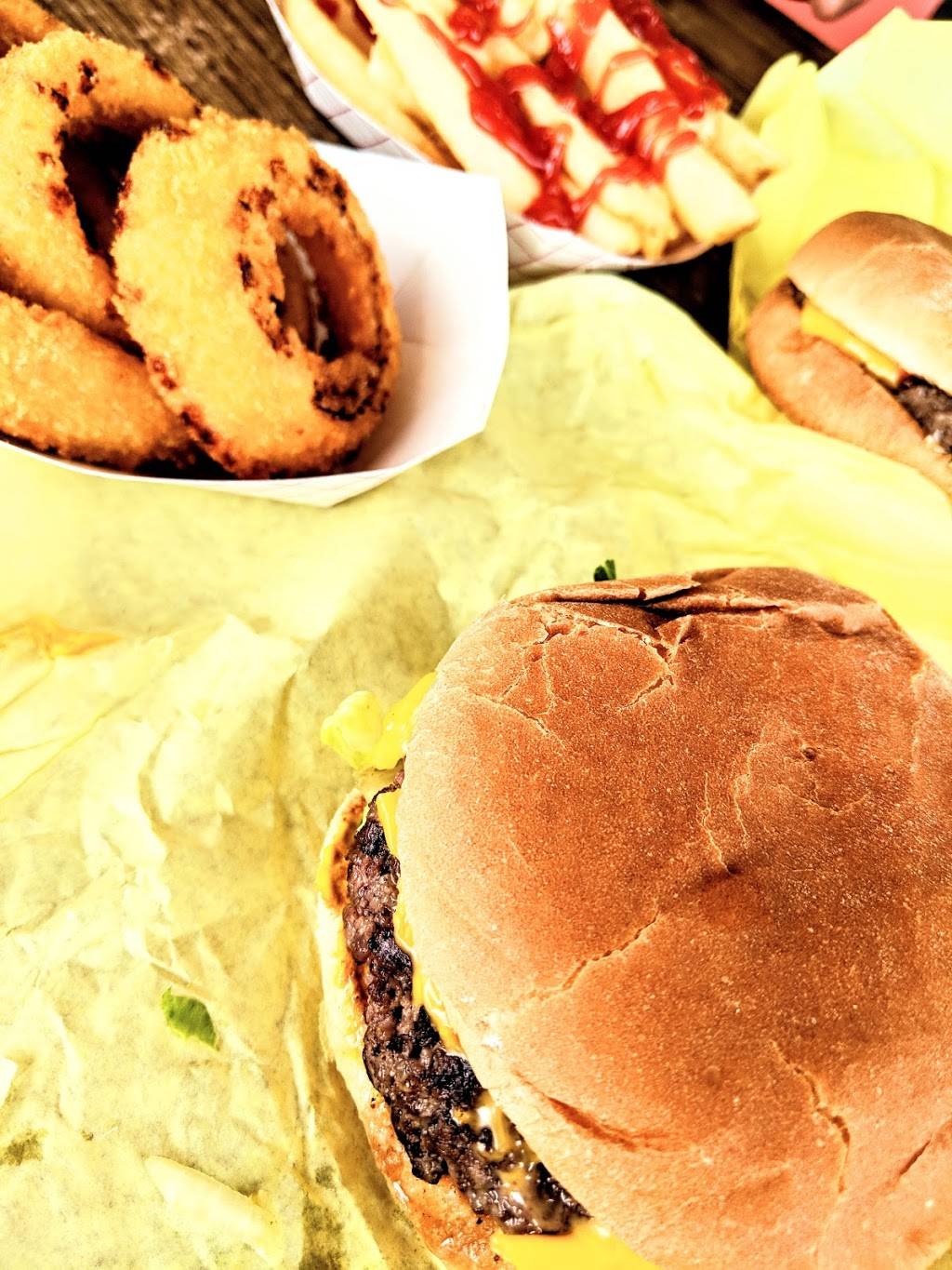 Health Camp | restaurant | 2601 Circle Rd, Waco, TX 76706, USA | 2547522186 OR +1 254-752-2186