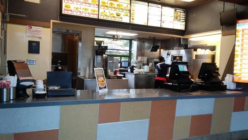 Jack in the Box | restaurant | 21130 Hwy 99, Edmonds, WA 98026, USA | 4257715212 OR +1 425-771-5212