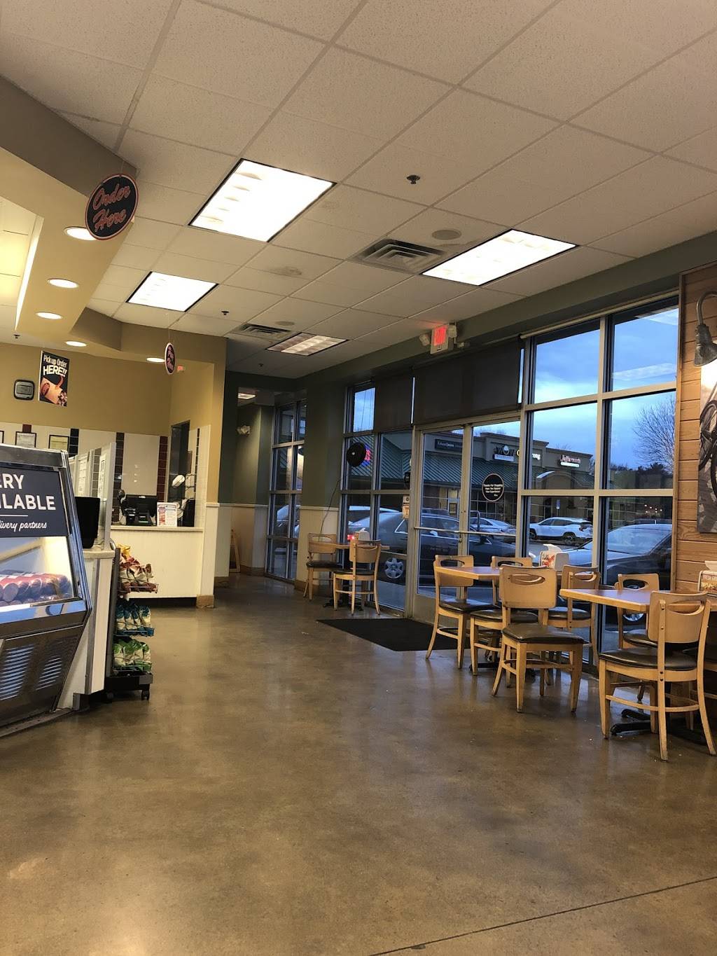 Jersey Mikes Subs | meal takeaway | Lakeside Center, 214 Ward Cir Suite 300, Brentwood, TN 37027, USA | 6153705557 OR +1 615-370-5557