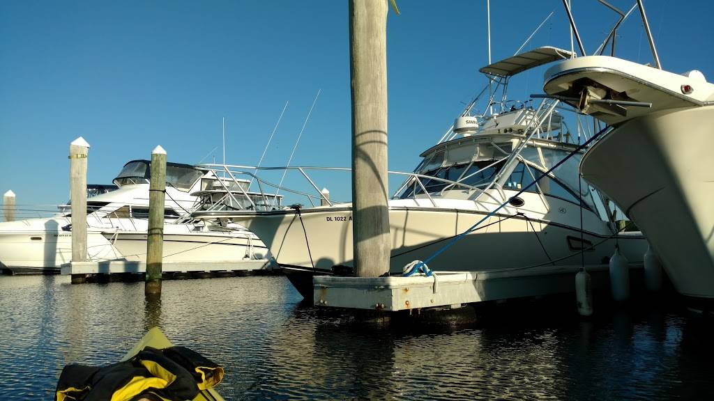 Pines Point Provisions & SFD | restaurant | 869 Yacht Club Dr, Berlin, MD 21811, USA | 4106412248 OR +1 410-641-2248