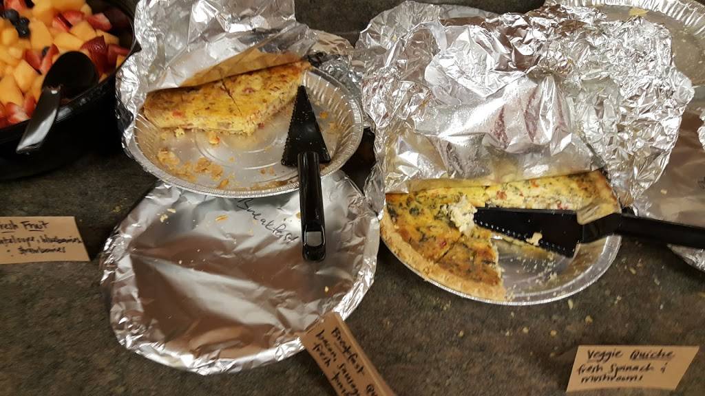 Blue Moon Specialty Foods | restaurant | 130 S Church St, Spartanburg, SC 29306, USA | 8645862344 OR +1 864-586-2344