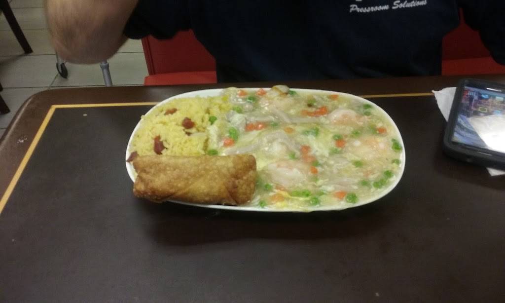 Ming Moon | restaurant | 218 Market Square, Newington, CT 06111, USA | 8606663322 OR +1 860-666-3322