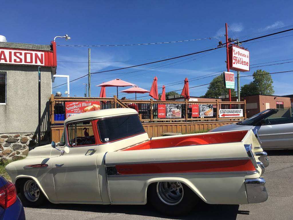 La Patate Á Hélène | restaurant | Saint-Jérôme, QC J7Z 5N1, Canada | 4505654221 OR +1 450-565-4221