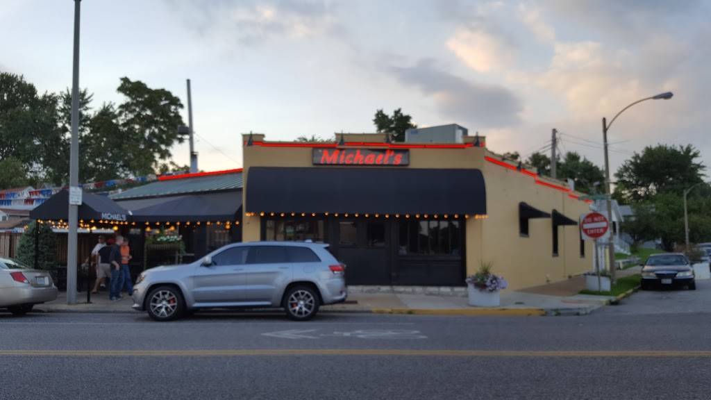 Michaels Bar & Grill | restaurant | 7101 Manchester Ave, St. Louis, MO 63143, USA | 3146442240 OR +1 314-644-2240