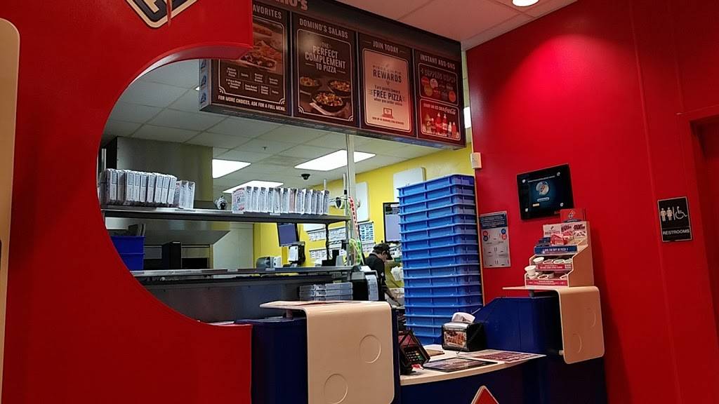 Dominos Pizza | meal delivery | 10654 Colonial Blvd Ste 1, Fort Myers, FL 33913, USA | 2397683131 OR +1 239-768-3131