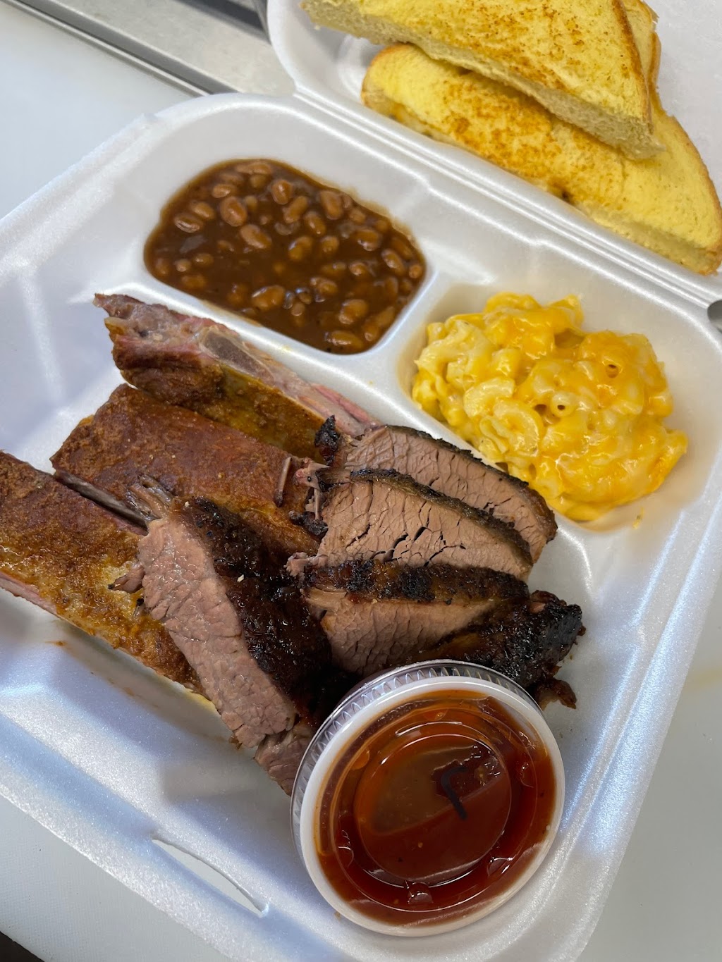 Garretts Back Home Barbecue | restaurant | 3022 Olive Hwy, Oroville, CA 95966, USA | 5302822445 OR +1 530-282-2445