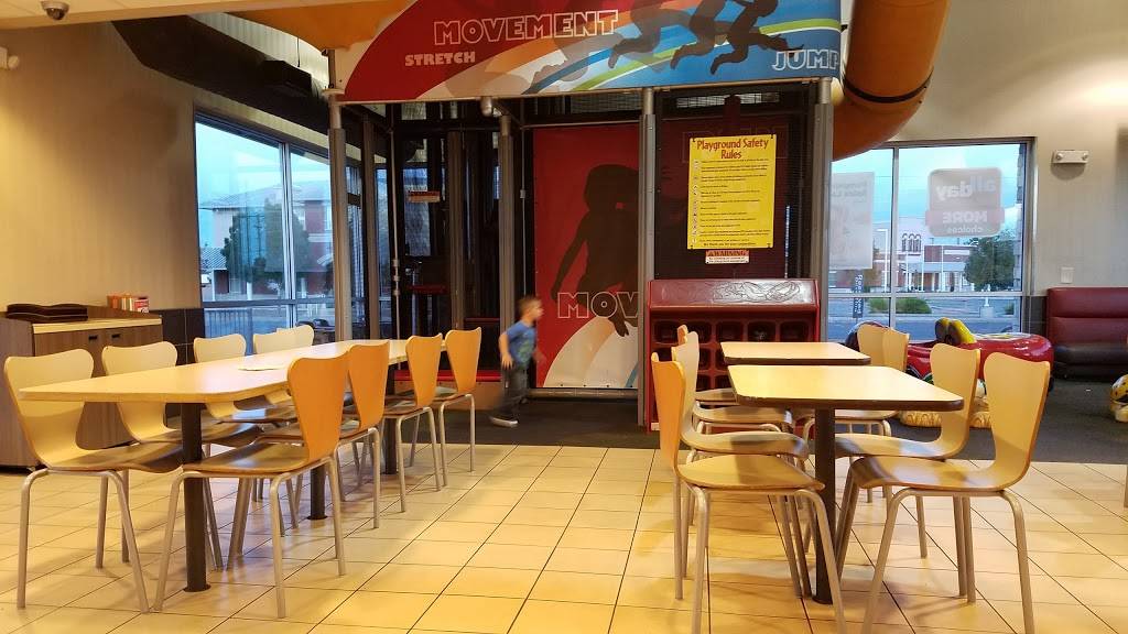 McDonalds | cafe | 503 N Main St, Belen, NM 87002, USA | 5058643121 OR +1 505-864-3121