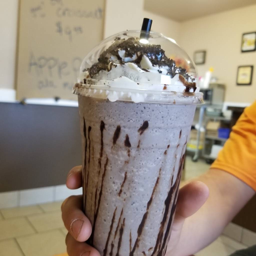 Lemon Tree Cafe & Espresso | restaurant | 122 E State St, Mossyrock, WA 98564, USA | 3609833235 OR +1 360-983-3235