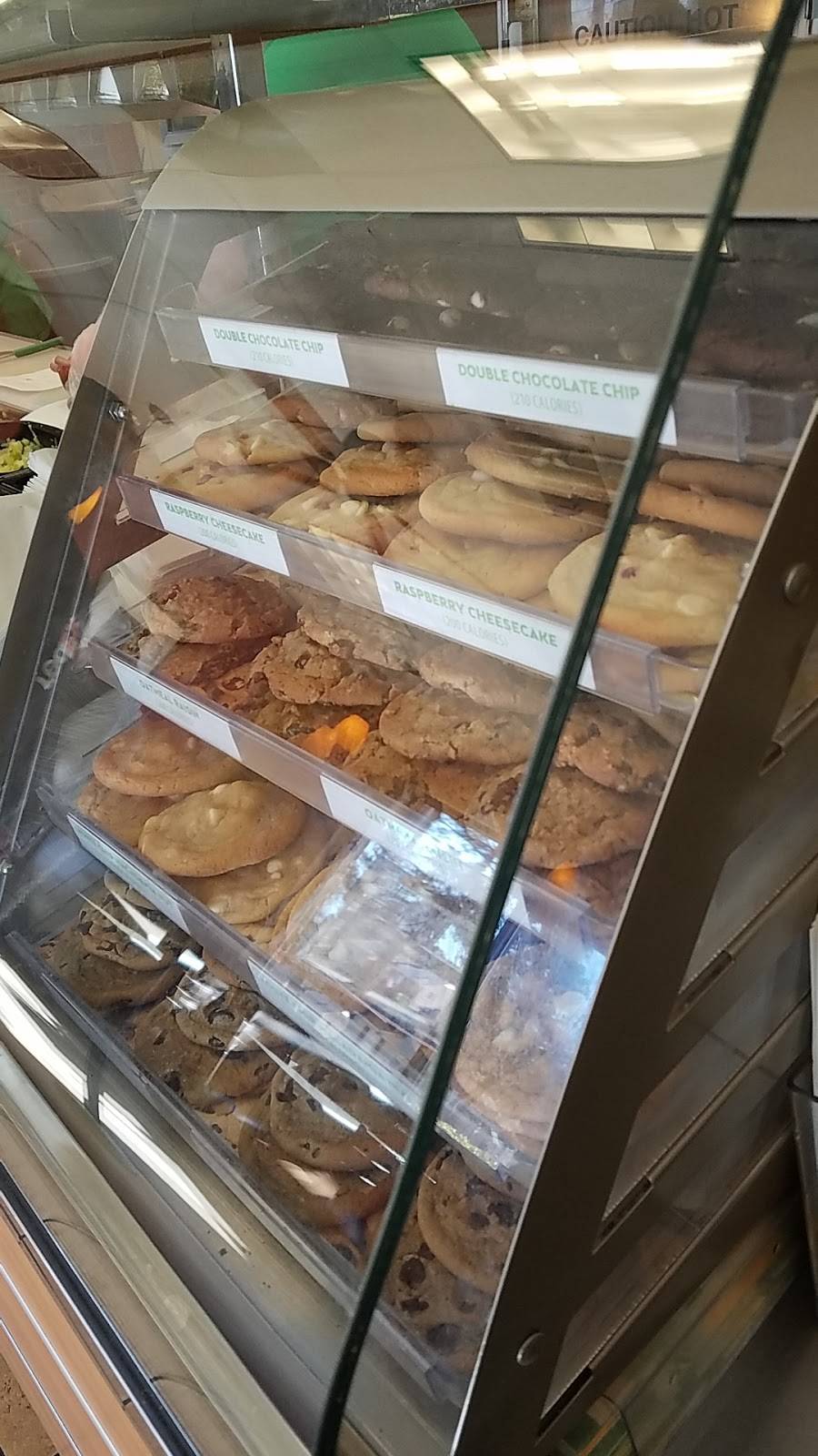 Subway | restaurant | 2436 W 10th St, Roanoke Rapids, NC 27870, USA | 2525352177 OR +1 252-535-2177