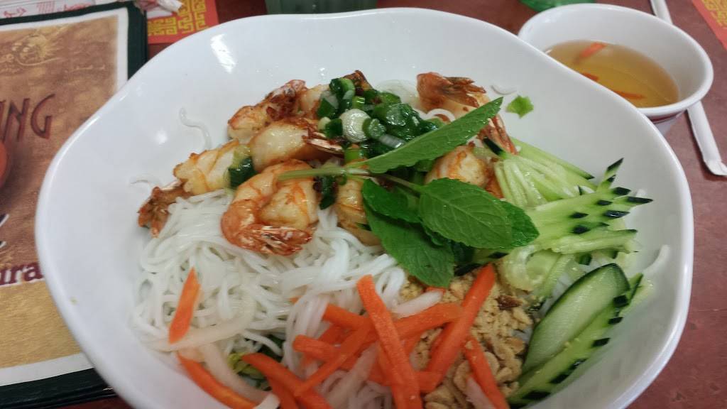 Pho Hung Vuong Restaurant | restaurant | 14182 Newport Ave, Tustin, CA 92780, USA | 7147311933 OR +1 714-731-1933