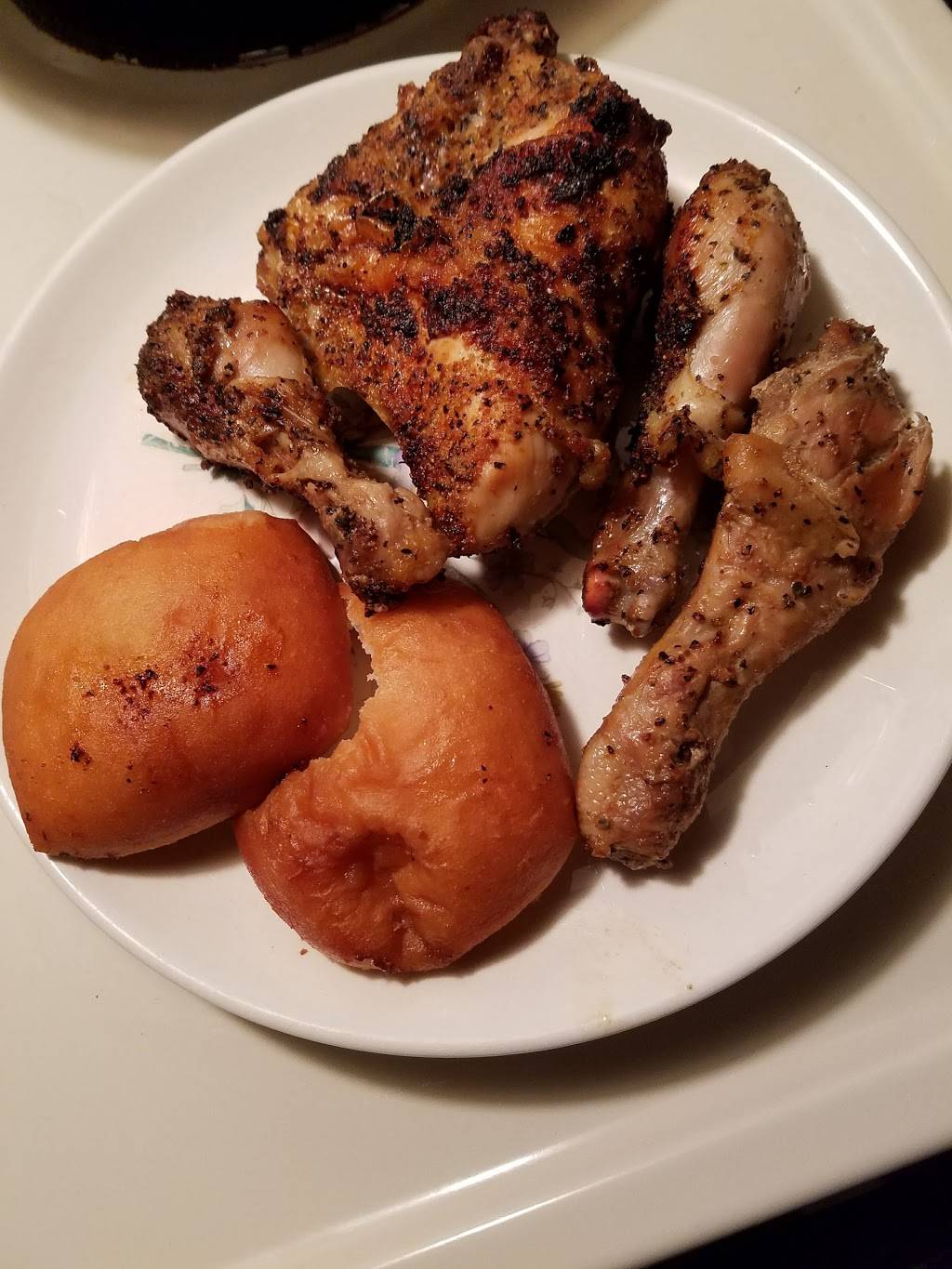 Chicken-w-Bones | restaurant | 6227 Lee Hwy #119, Chattanooga, TN 37421, USA | 4233050742 OR +1 423-305-0742