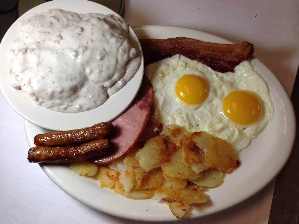Annes Diner | restaurant | 2842 Pine Grove Ave, Port Huron, MI 48060, USA | 8109857333 OR +1 810-985-7333