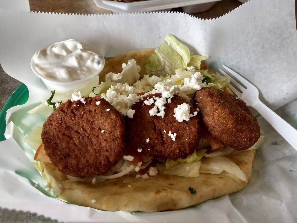 Gyro Kabobs | restaurant | 337 Main Ave, De Pere, WI 54115, USA | 9203390048 OR +1 920-339-0048