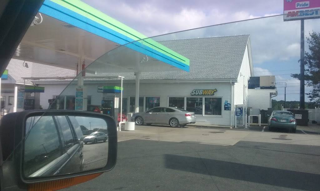 Subway | restaurant | 363 Burnett Rd Exit 6, Prides, Chicopee, MA 01022, USA | 4135921592 OR +1 413-592-1592