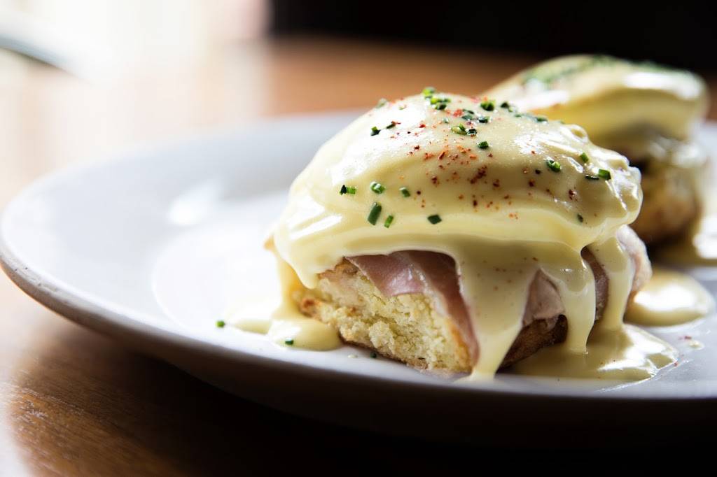 Henriettas at The Dewberry | restaurant | The Dewberry, 334 Meeting St, Charleston, SC 29403, USA | 8438729065 OR +1 843-872-9065