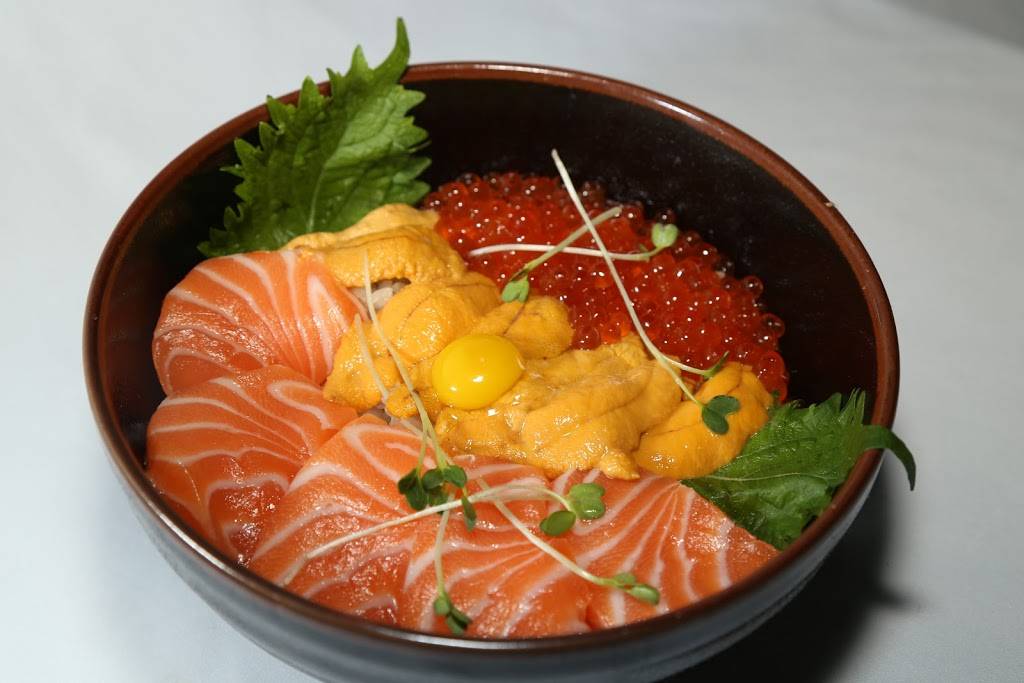 Ginza Sushi And Ramen | restaurant | 1100 S Front St, Philadelphia, PA 19147, USA | 2675344046 OR +1 267-534-4046