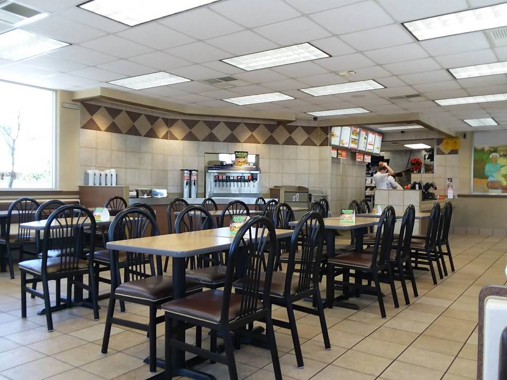Whataburger | restaurant | 6504 E 22nd St, Tucson, AZ 85710, USA | 5207475525 OR +1 520-747-5525