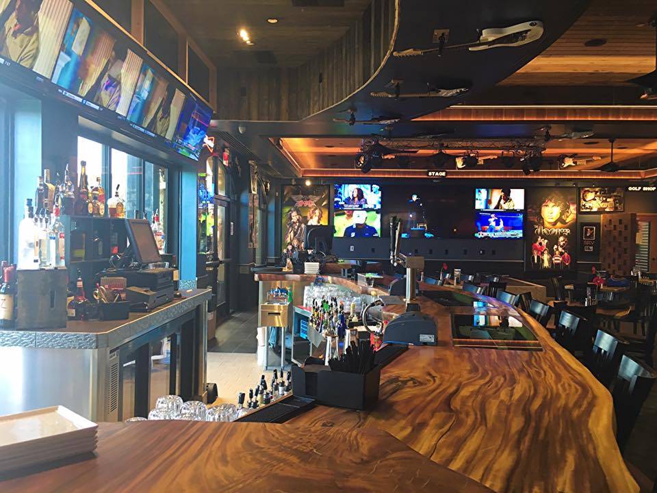 Big Rock Pub | restaurant | 79940 Westward Ho Dr, Indio, CA 92201, USA | 7602009844 OR +1 760-200-9844