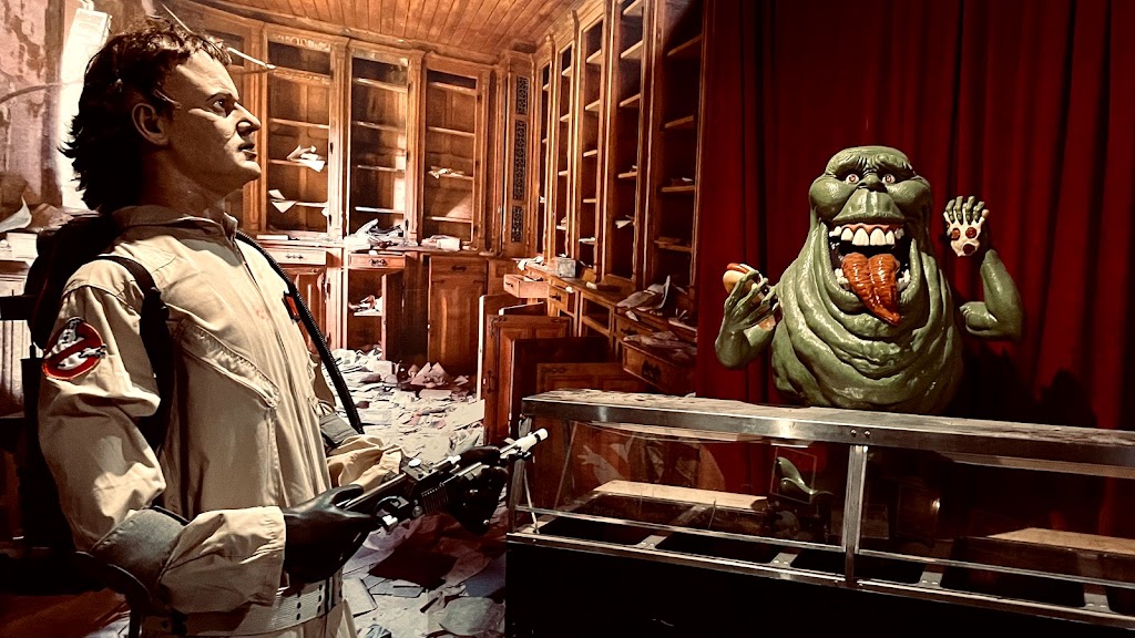 Retro Mania | restaurant | 3307 State Hwy 76, Branson, MO 65616, USA | 4175440143 OR +1 417-544-0143