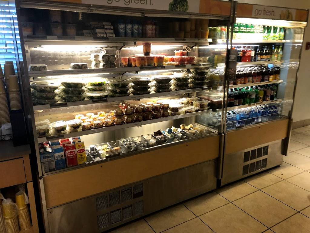 Au Bon Pain | cafe | 116 California Ave, Hempstead, NY 11549, USA | 5164636539 OR +1 516-463-6539