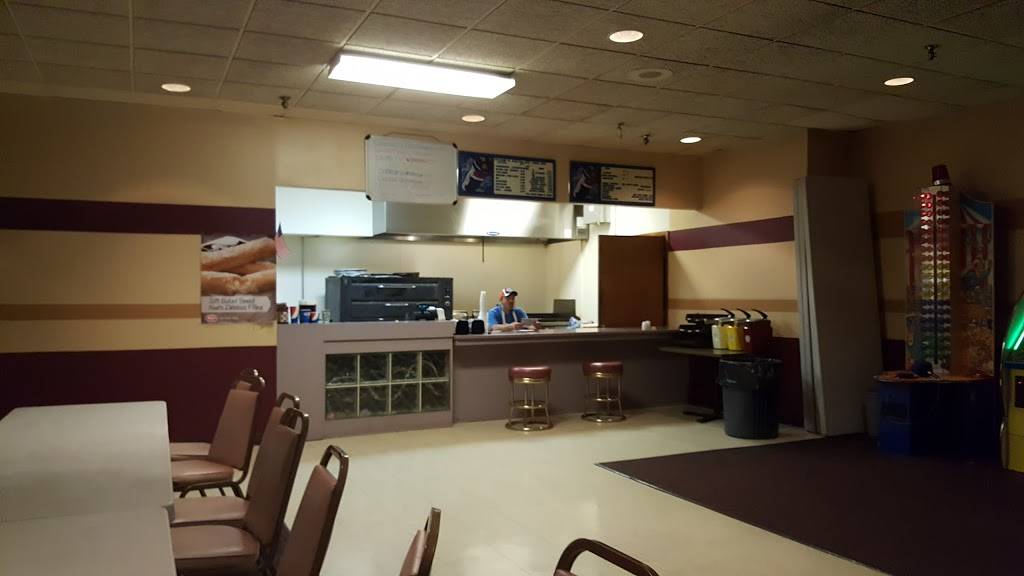 Pal Joeys Restaurant | restaurant | 2031 N Gary Ave, Wheaton, IL 60187, USA | 6306657359 OR +1 630-665-7359