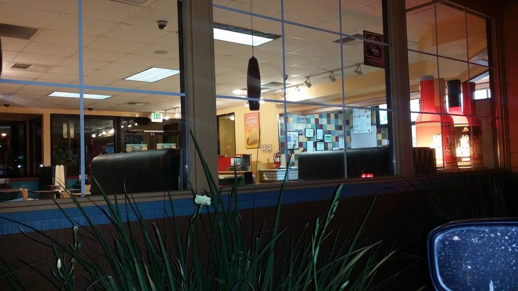 Del Taco | meal takeaway | 282 Sunset Ave, Suisun City, CA 94585, USA | 7074251863 OR +1 707-425-1863