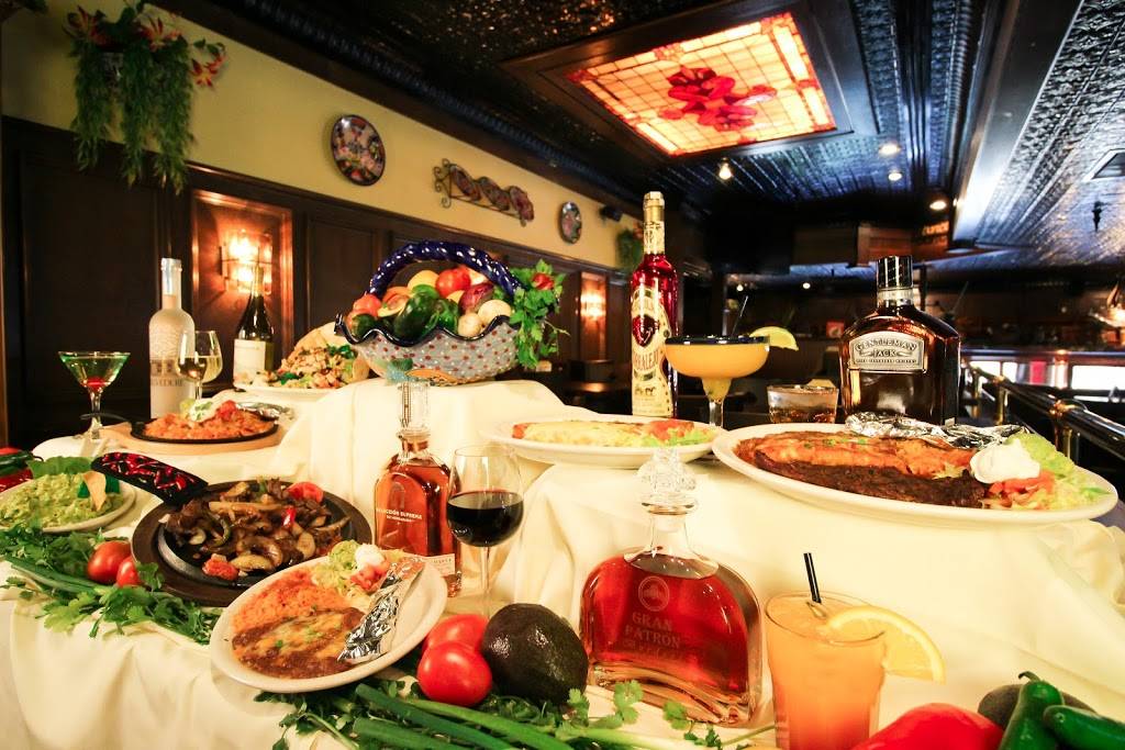 Pueblo Viejo Grill | restaurant | 81931 CA-111, Indio, CA 92201, USA | 7603425900 OR +1 760-342-5900