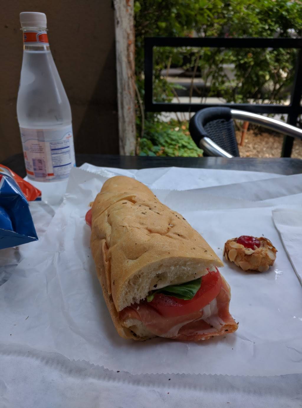 Cafe LAppetito | restaurant | 30 E Huron St, Chicago, IL 60611, USA | 3127879881 OR +1 312-787-9881