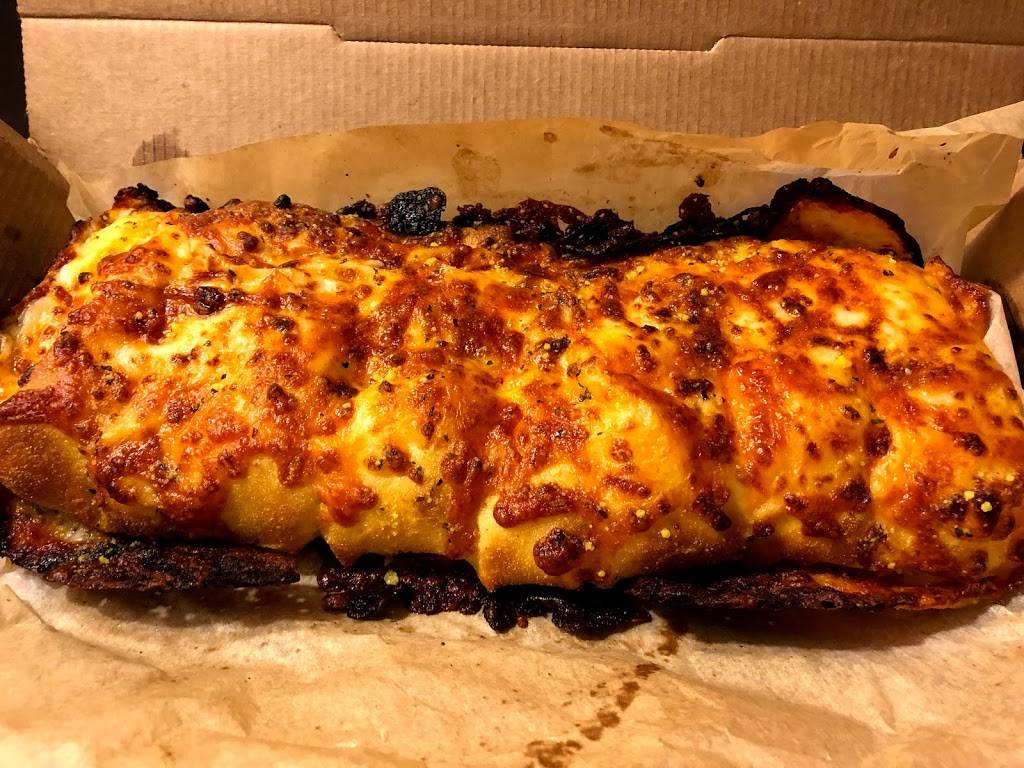 Dominos Pizza | meal delivery | 10909 E Arapahoe Pl #105, Centennial, CO 80112, USA | 3037798202 OR +1 303-779-8202