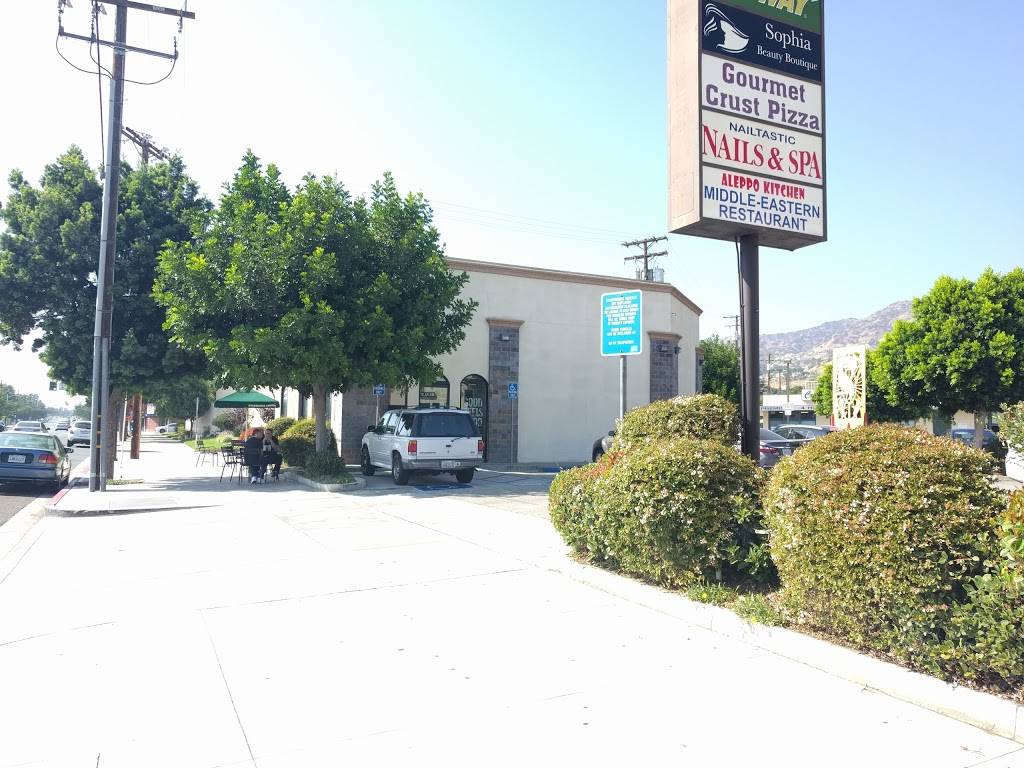 Starbucks | cafe | 2130 N Glenoaks Blvd, Burbank, CA 91504, USA | 8182609610 OR +1 818-260-9610
