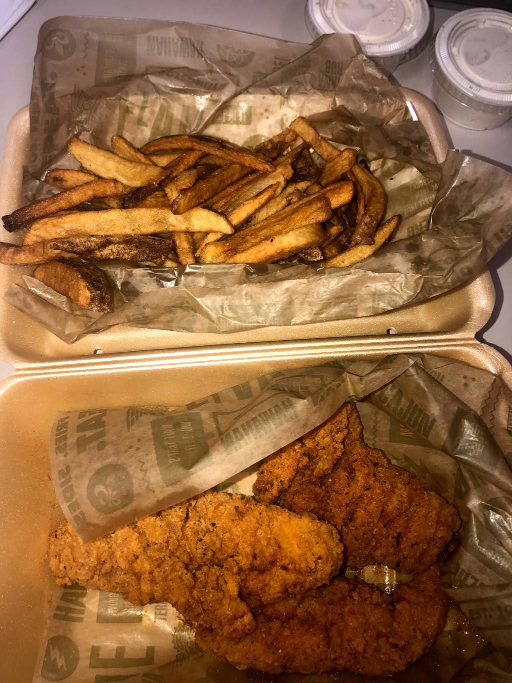 Wingstop | restaurant | 1473 Ellinwood Ave, Des Plaines, IL 60016, USA | 8476999464 OR +1 847-699-9464